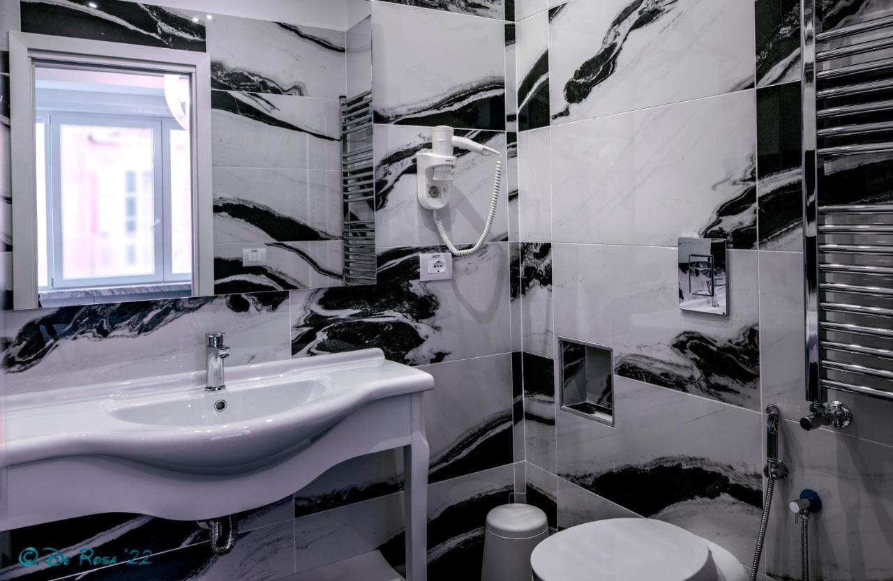 Partenope Luxury Guest House Napoli Exterior foto
